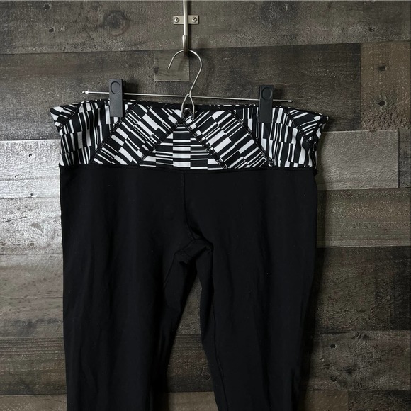 SOLD Lululemon Leggings 12 - Picture 2 of 7
